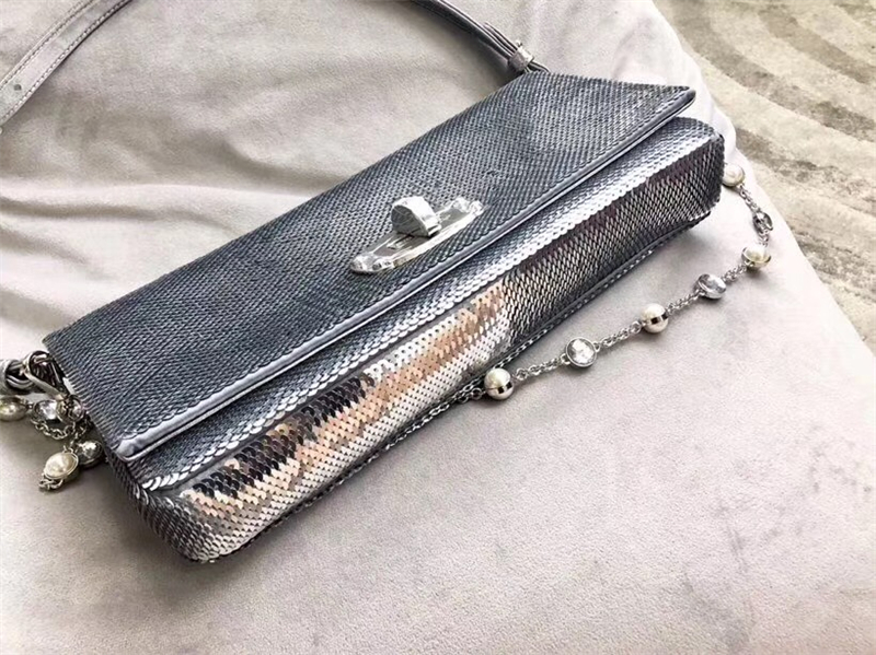 5BD233 MIUMIU 專柜新款 手工珠刺繡 亮片鉆石鏈條包 銀色