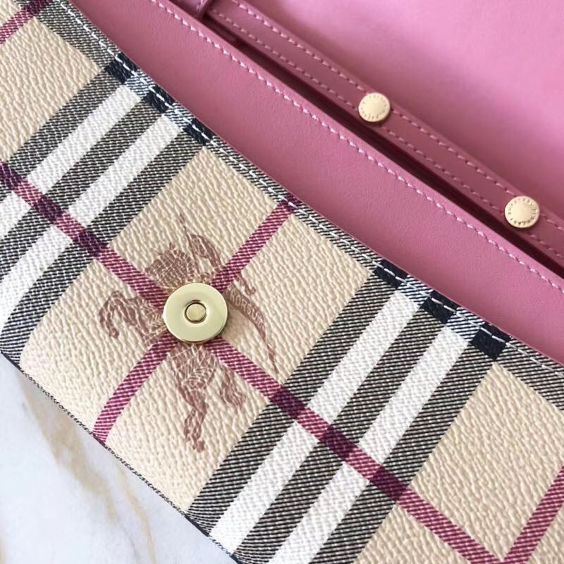 40732211 Burberry Vintage格紋 拼皮革 戰(zhàn)馬印花 鏈飾錢夾 粉色