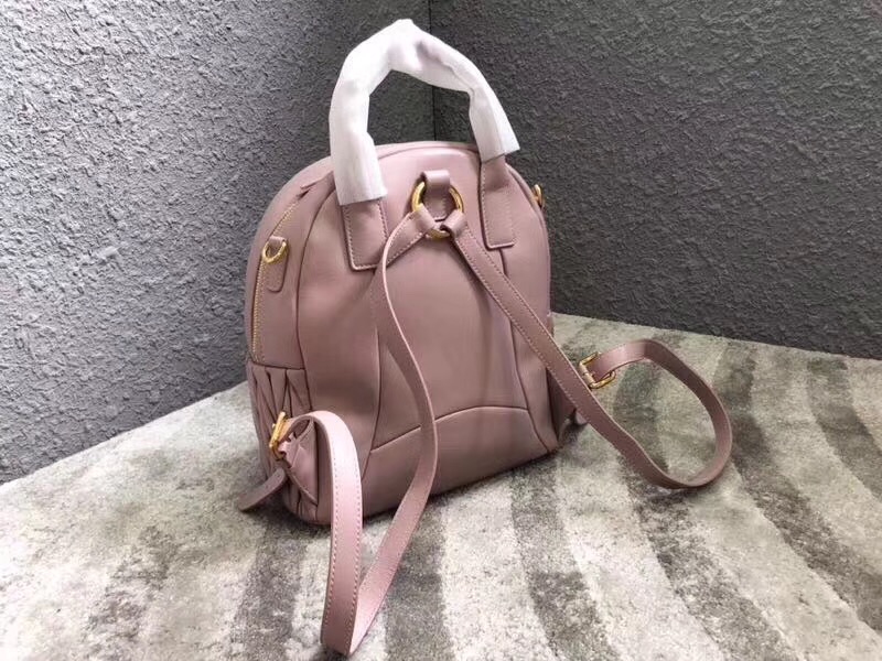 5BZ022 MIUMIU繆繆 專柜新款 提花凸紋羊皮 大號雙肩包 粉色