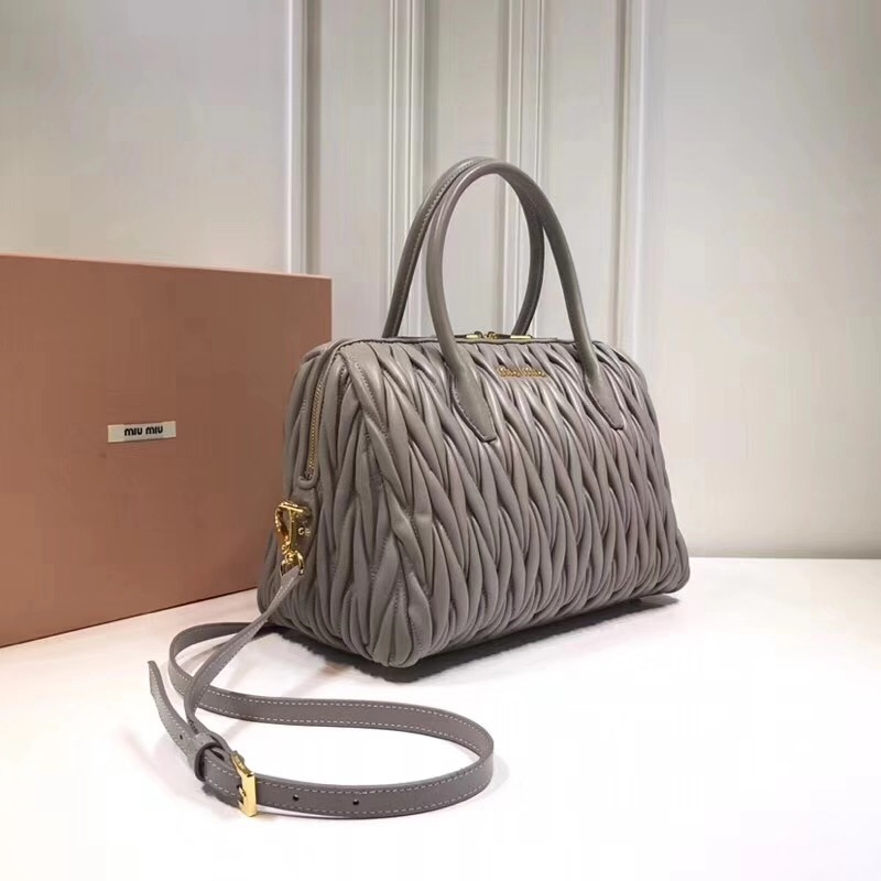 5BB033 MIUMIU繆繆 專柜新款 TOP HANDLE 軟羊革手提包 灰色