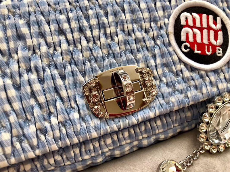5BD233 MIUMIU繆繆 專柜新款 提花壓紋 鉆石鏈條包 藍格子