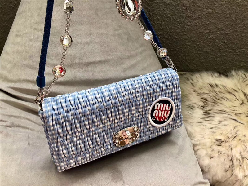 5BD233 MIUMIU繆繆 專柜新款 提花壓紋 鉆石鏈條包 藍格子