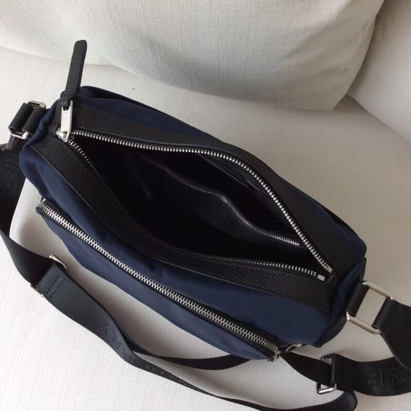 巴寶莉包包 Burberry男包 巴寶莉單肩包 巴寶莉帆布包