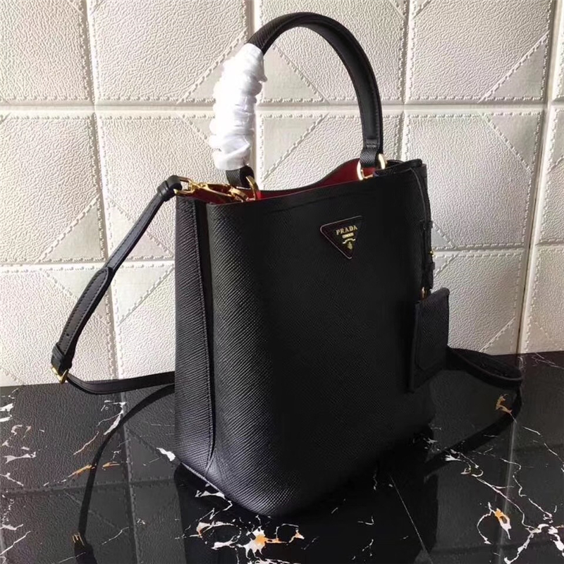 1BA212 普拉達包包 Prada手提包 普拉達水桶包 普拉達牛皮包