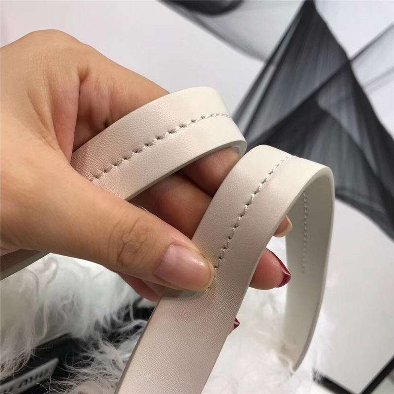 5BA097 MIUMIU女包 謬謬手提包 狐貍毛手袋 小羊皮包包 白色狐貍毛