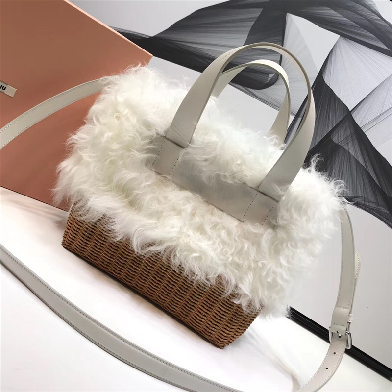 5BA097 MIUMIU女包 謬謬手提包 狐貍毛手袋 小羊皮包包 白色狐貍毛