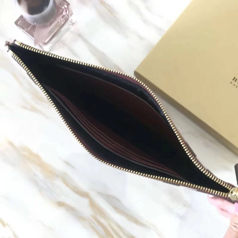 Burberry巴寶莉 House 格紋拼粒紋皮革 拉鏈收納袋 棗紅色