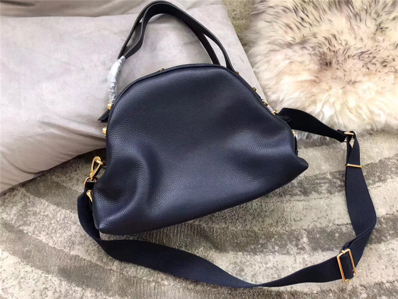 5BB034 MIUMIU繆繆 專柜新款 中號 小牛皮 梯形 手提單肩包 藏藍色