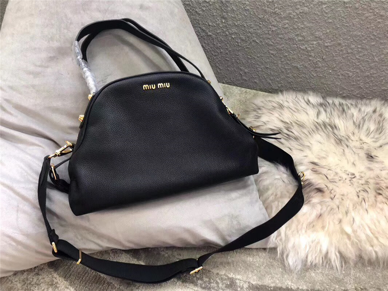 5BB034 MIUMIU繆繆 專柜新款 中號 小牛皮 梯形 手提單肩包 黑色
