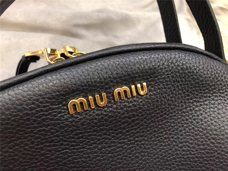 5BB034 MIUMIU繆繆 專柜新款 中號 小牛皮 梯形 手提單肩包 黑色