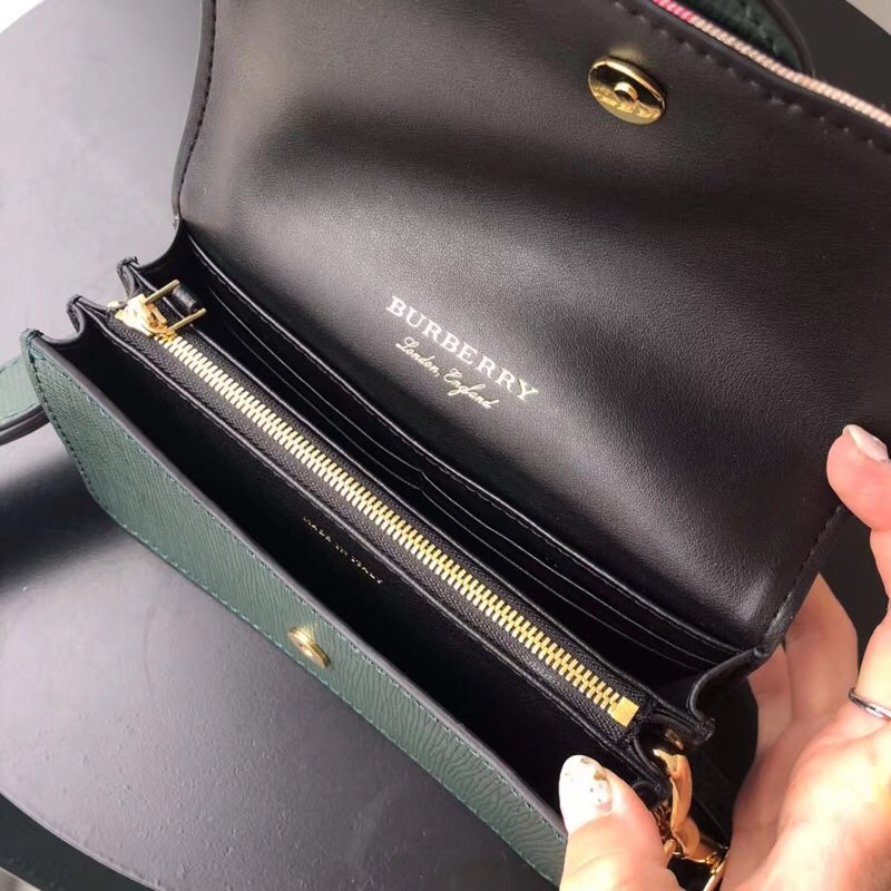 Burberry女包 巴寶莉女包 網(wǎng)紅格子包 巴寶莉包包 Burberry單肩包