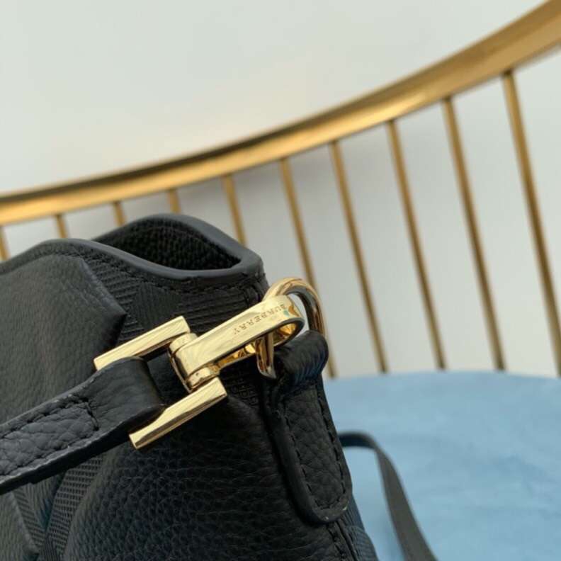 4066450 Burberry 小牛皮 壓花Brit格紋 兩用 手包斜挎包 黑色