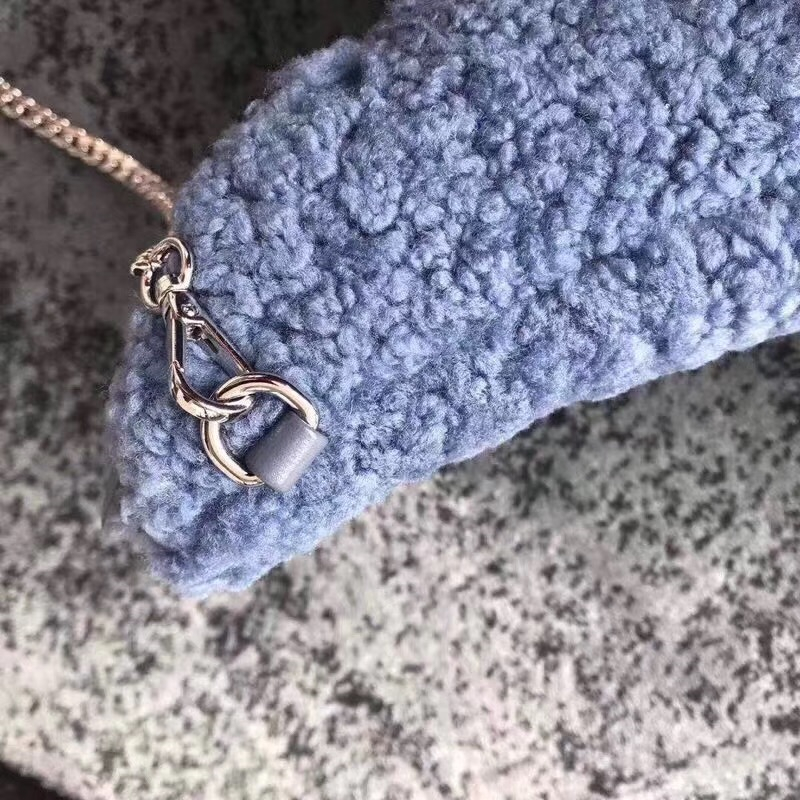 5BL010 MiuMiu女包 繆繆腰包挎包 羊羔毛手袋 小羊皮腰包 藍色