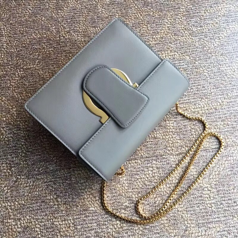 21F893 Ferragamo手包 半環搭扣 菲格拉慕女包 小牛皮 中號 翻蓋鏈條包 灰藍