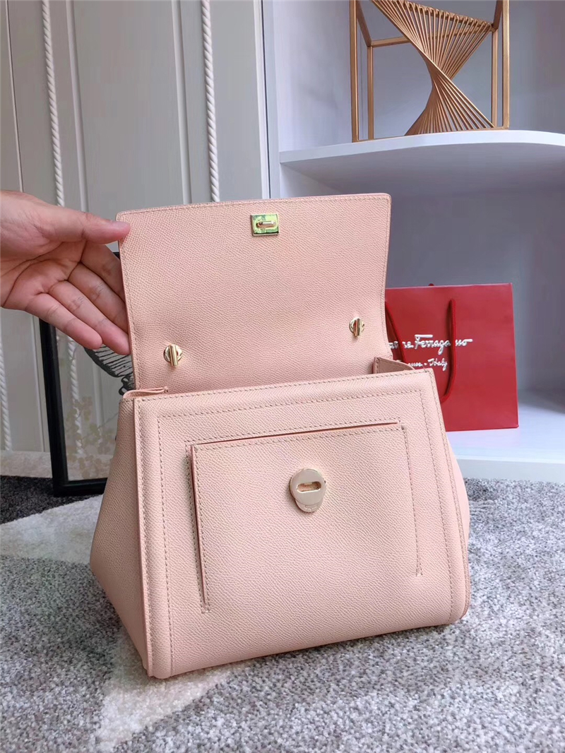 21G697 Ferragamo菲格拉慕手提袋 Vara蝴蝶結(jié) 大號(hào) 手掌紋牛皮 翻蓋包 裸粉