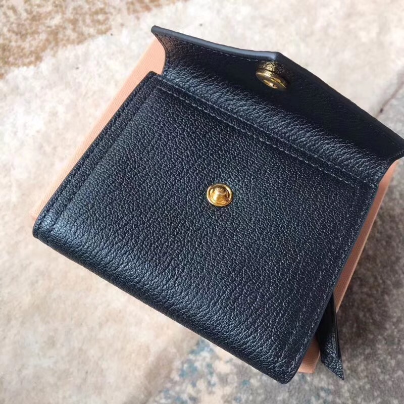 5MH014 MiuMiu錢包 繆繆拼色錢夾 進口牛皮山羊紋 三折信封短款錢包 黑色