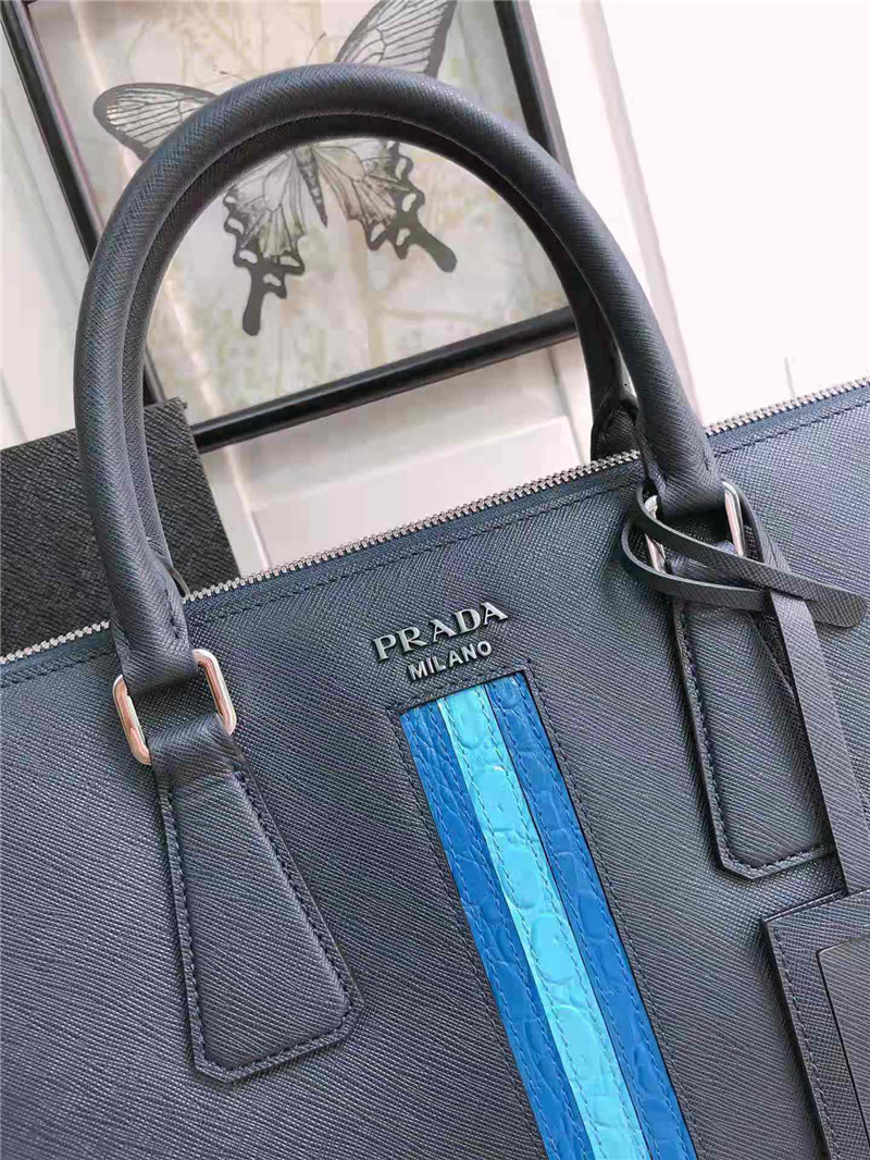 2VE030G Prada男包 Prada男士公文包 十字紋牛皮 普拉達(dá)手提包 藍(lán)色