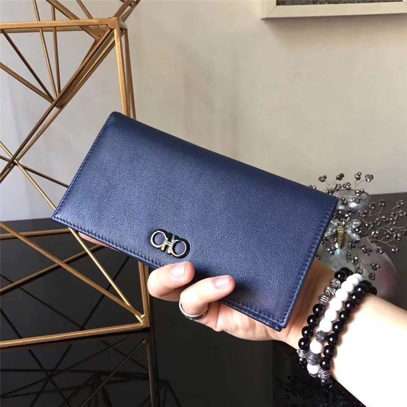 660420 Ferragamo菲格拉慕 進口牛皮 兩折 長款男款西裝包 藍色