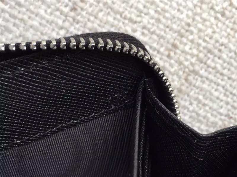 2ML317 Prada普拉達 十字紋牛皮 Prada手包 Prada長款錢夾 黑色