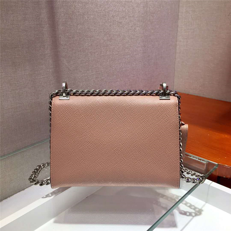 1BD127 Prada女包 Monochrome Logo單肩包 琺瑯金屬貼花 Prada鏈條包 藕粉