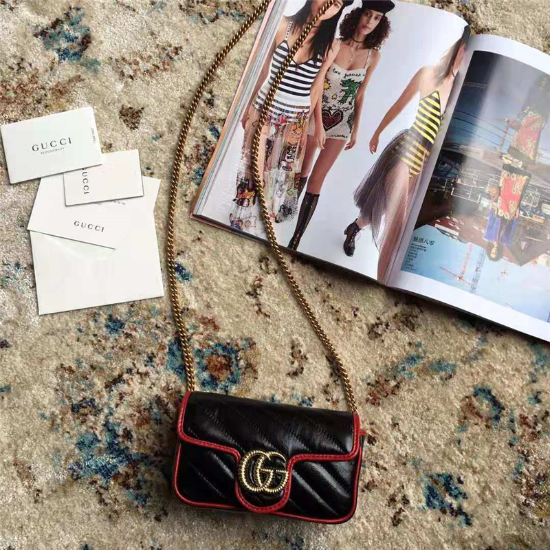 574969 Gucci手袋 GG Marmont 絎縫皮革斜紋 Gucci超迷你手袋 黑色