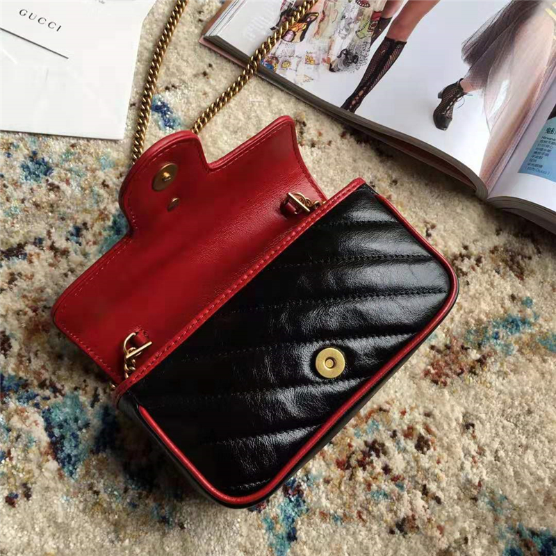 574969 Gucci手袋 GG Marmont 絎縫皮革斜紋 Gucci超迷你手袋 黑色