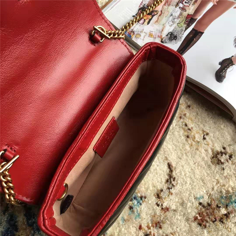 574969 Gucci手袋 GG Marmont 絎縫皮革斜紋 Gucci超迷你手袋 黑色