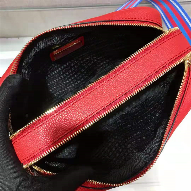 1BH082 Prada女包 普拉達單肩包 Prada新款 普拉達單肩斜挎包 紅色