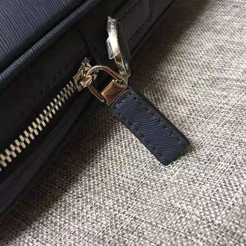 Prada男包 十字紋牛皮 超薄 男士公文包 普拉達男包 Prada手提包 藏藍色