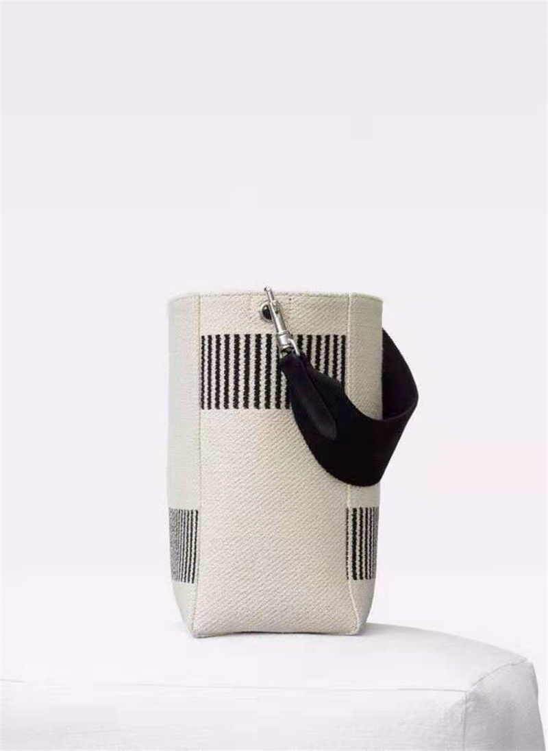 189302 Celine手袋 SANGLE BUCKET 小號 帆布手提包 Celine水桶包 黑條紋