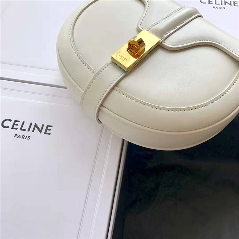 188013 Celine賽琳 BESACE 16 小號肩包 小牛皮 Celine手袋 白色
