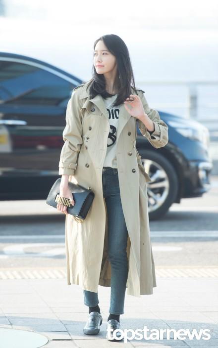 ŮֻDior׃Ů@^e