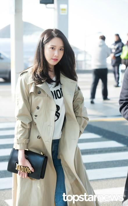 ŮֻDior׃Ů@^e