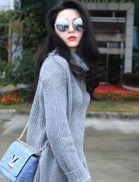 90秒知道 為啥鏈條包這么火?大表姐劉雯表示:不背鏈條包心會癢癢