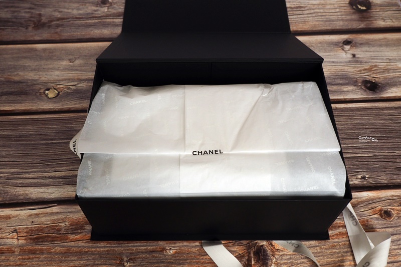 【香香入手記】日本福岡天神大丸百貨買香奈兒 CHANEL LEBOY 25開箱比價位! 【香香入手記】日本福岡天神大丸百貨買香奈兒 CHANEL LEBOY 25開箱比價位!