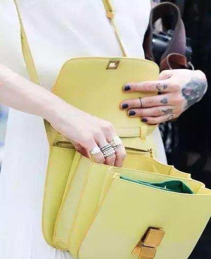 ʷȫCeline Classic Boxxُ