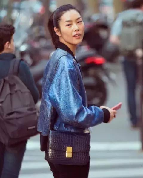 ʷȫCeline Classic Boxxُ