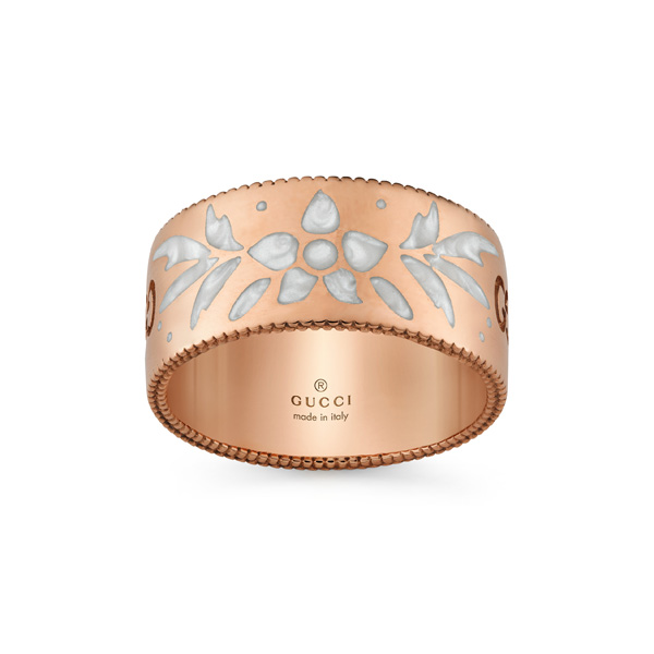 李宇春佩戴GUCCI ICON BLOSSOM系列首飾 李宇春佩戴GUCCI腕表首飾出席發(fā)布會