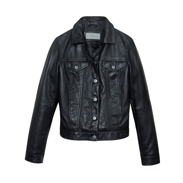 Mytheresa攜手Calvin Klein Jeans發(fā)布獨(dú)家合作系列