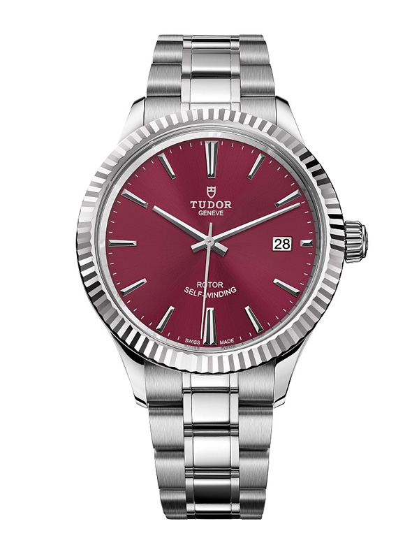 TUDOR Style系列腕表 經(jīng)典復古時尚