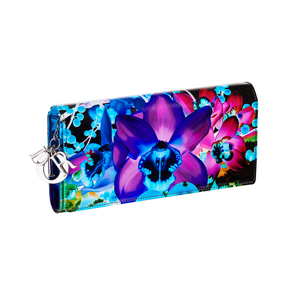 迪奧攜手Marc Quinn 打造全新Lady Dior系列