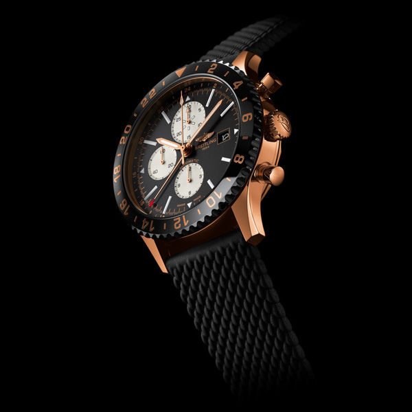 百年靈推出航空飛行計時腕表限量系列