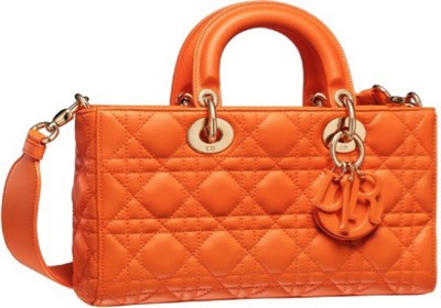 迪奧傾情呈現(xiàn)Runway系列手袋 迪奧傾情呈現(xiàn)Runway系列手袋