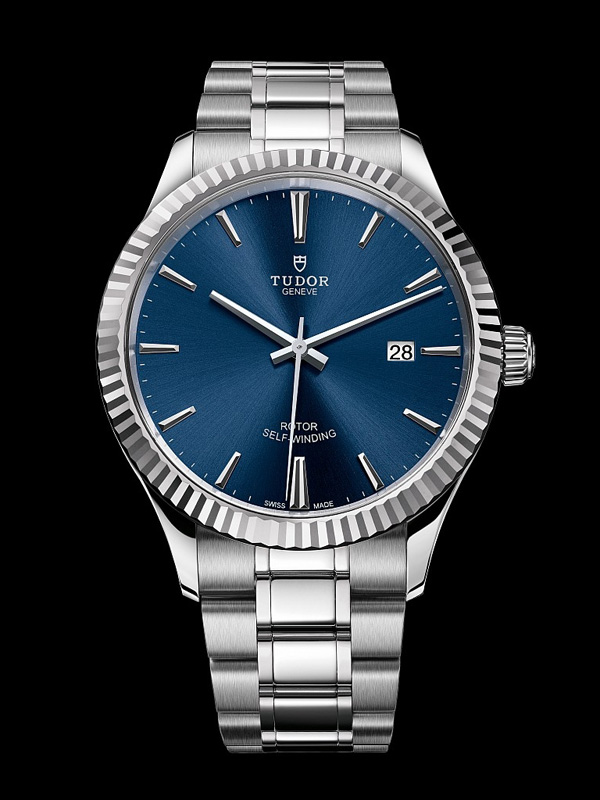 TUDOR Style系列腕表 經(jīng)典復古時尚