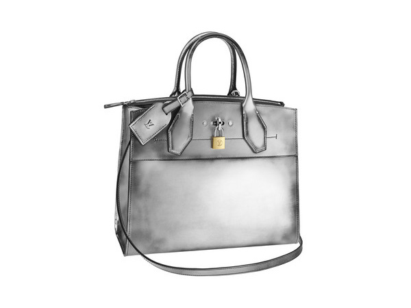 路易威登攜手法國春天百貨推出獨家產(chǎn)品系列