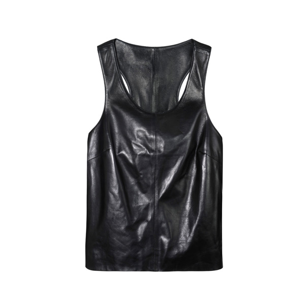 Mytheresa攜手Calvin Klein Jeans發(fā)布獨(dú)家合作系列