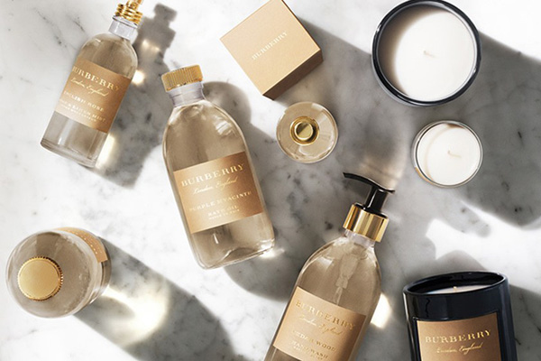 Burberry 推出全新家居香薰系列