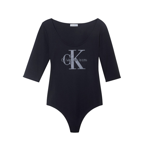 Mytheresa攜手Calvin Klein Jeans發(fā)布獨(dú)家合作系列