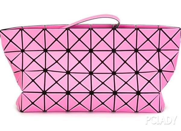 最值得買的輕奢包包都在這 最值得買的輕奢包包都在這